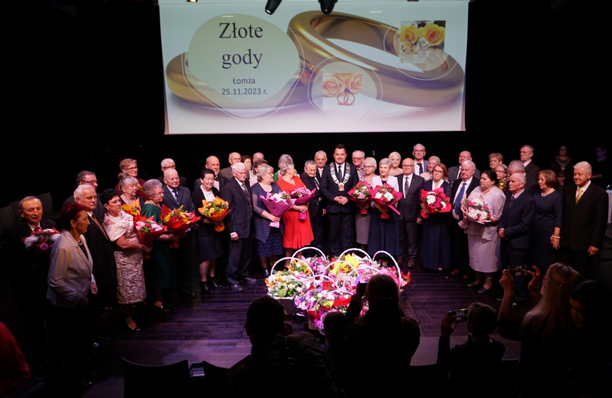 Złote Gody w Łomży: 50 Lat Miłości, Wytrwałości i Wspólnego Życia