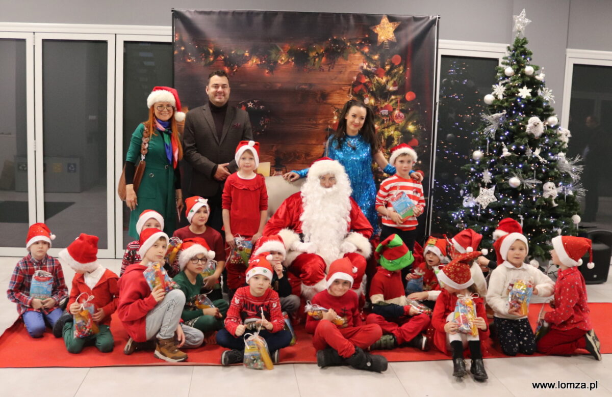 Miejskie Mikołajki w Hali Kultury – Magiczne Świętowanie dla 1200 Dzieci!
