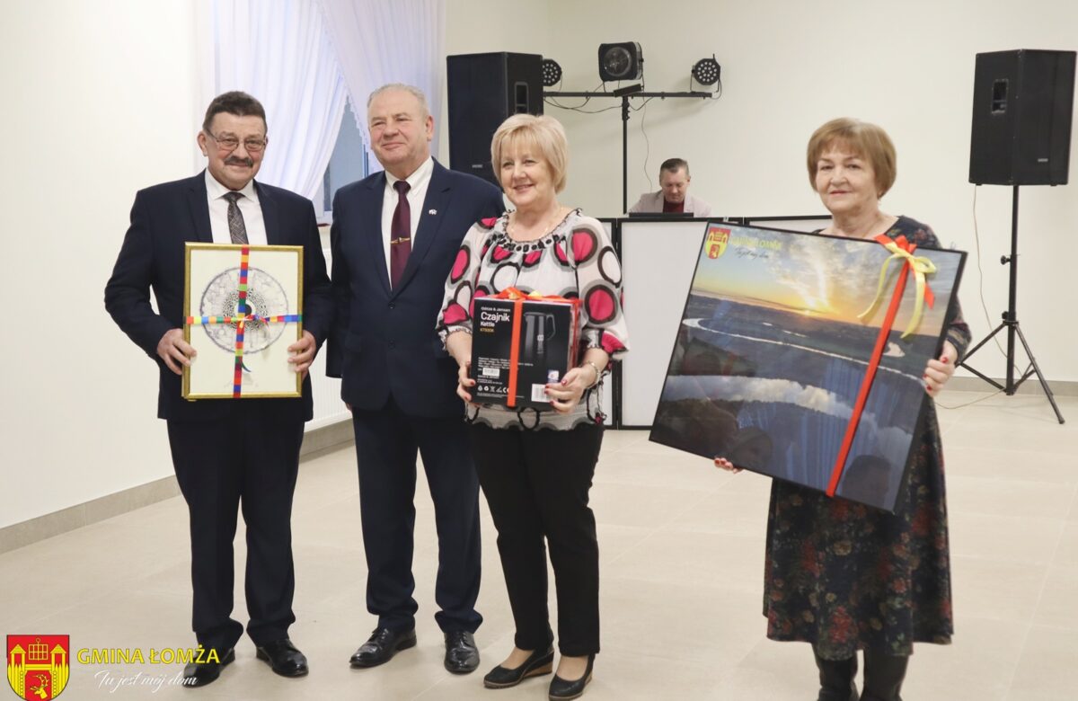 Otwarcie Zmodernizowanej Świetlicy w Mikołajkach